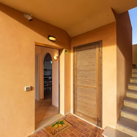 Casa Vacanze Arancia オルビア